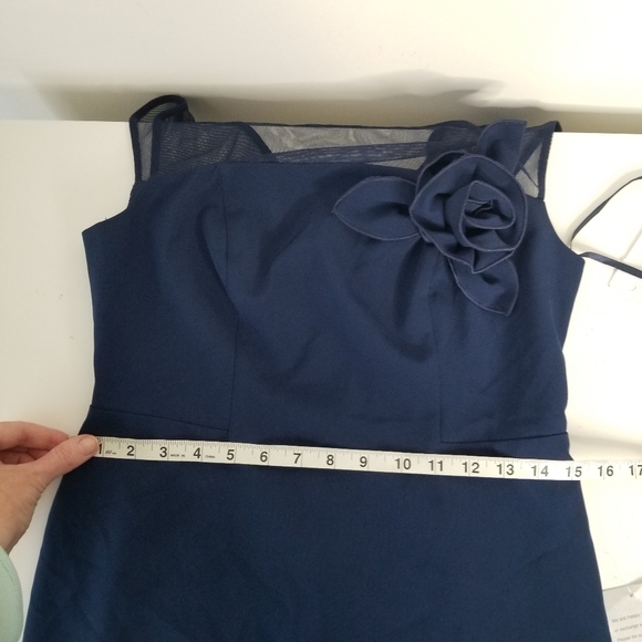 NWT Harper Rose Illusion Bateau Neck Laguna Crepe Dress Flower Detail Size 8P - Picture 9 of 16